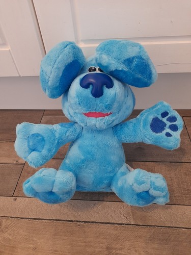 Blues clues peek boo - clues, a